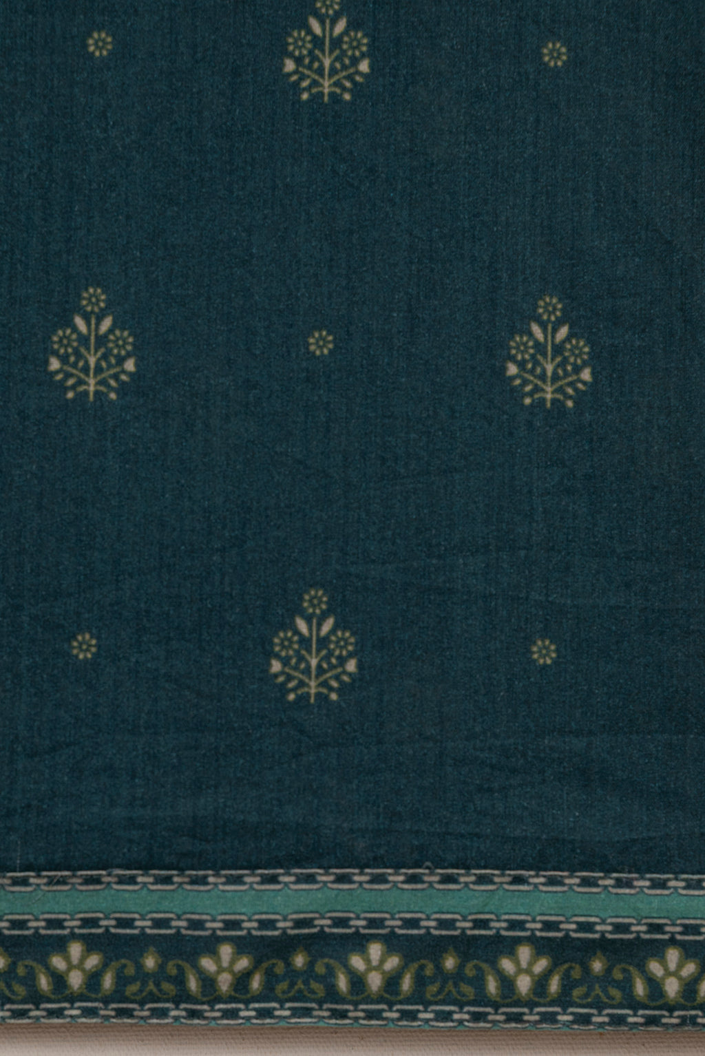 3 Piece - Printed  Lawn Suit - 1035