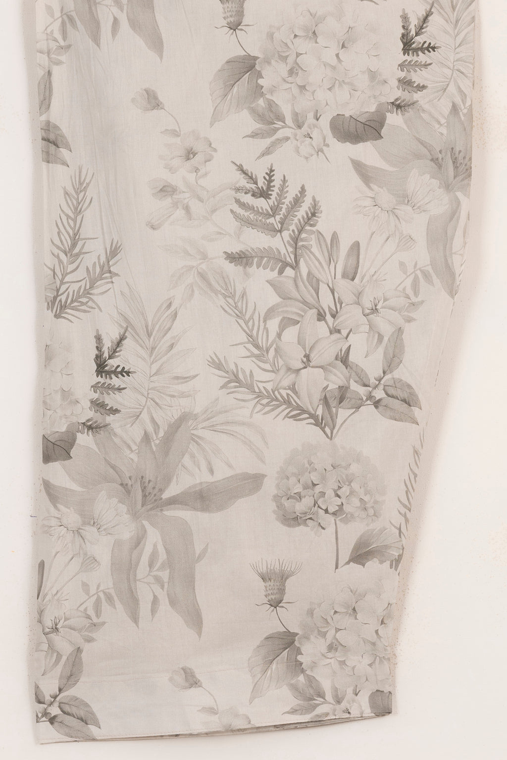 3 Piece - Printed  Lawn Suit - 1036