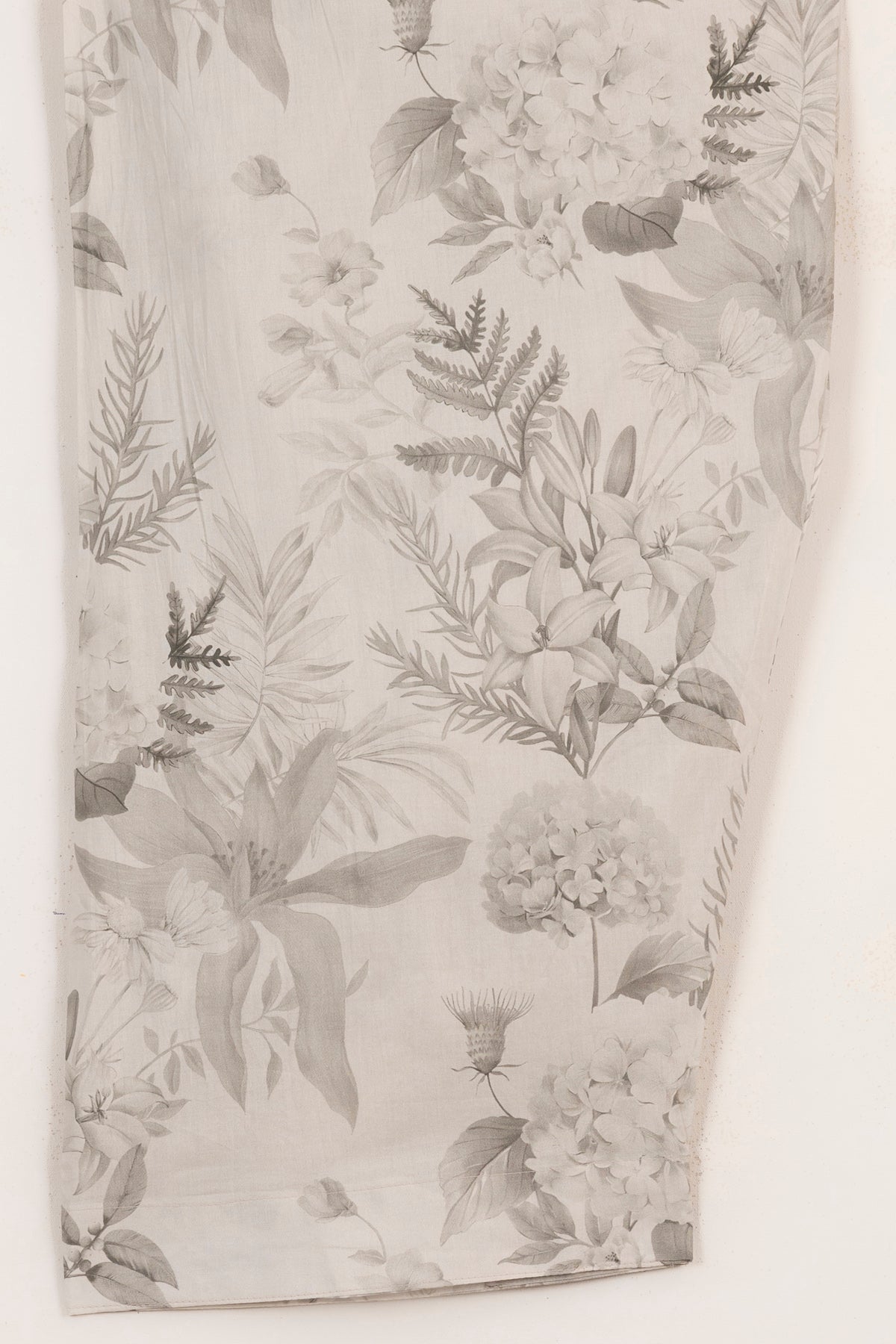 3 Piece - Printed  Lawn Suit - 1036