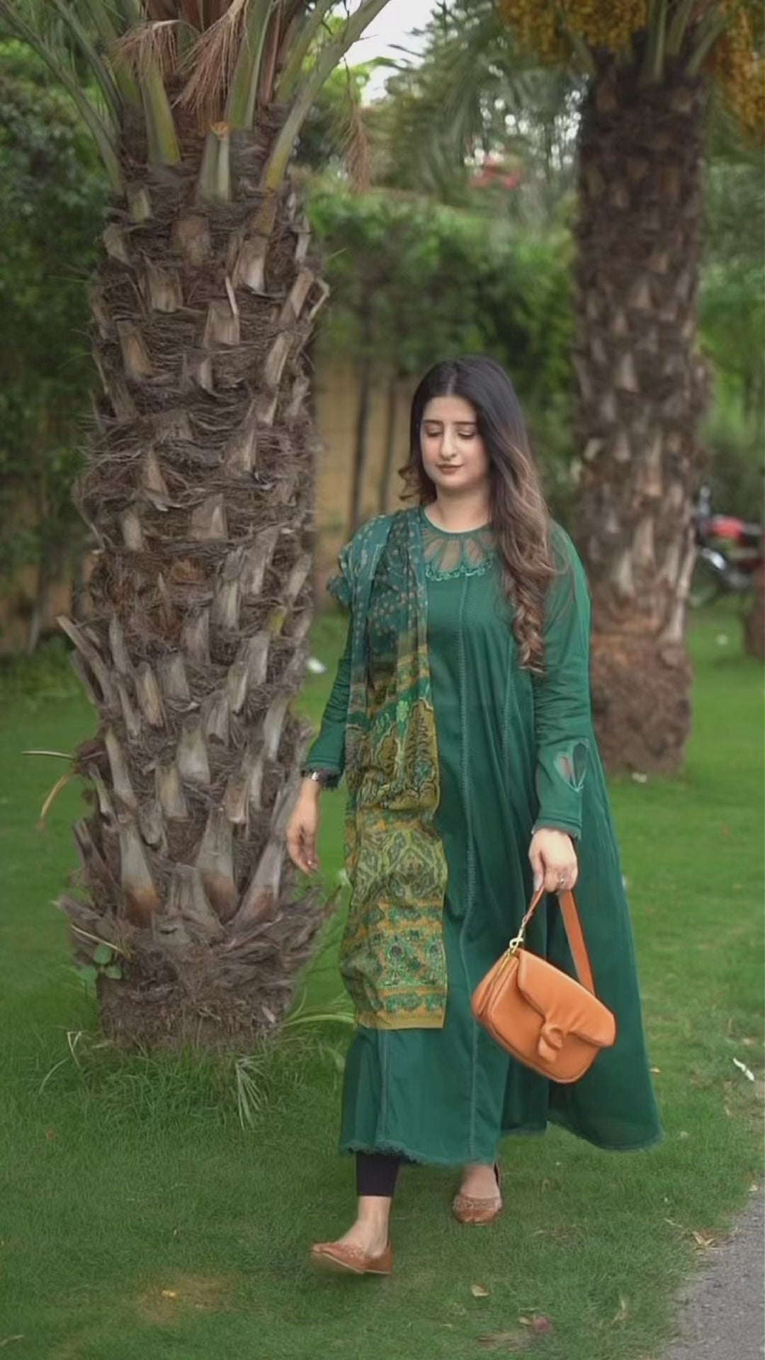 2 Piece - Embroidered  Lawn Suit - 1008